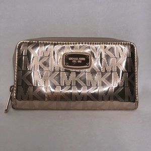 MICHAEL KORS Rose Gold Wallet